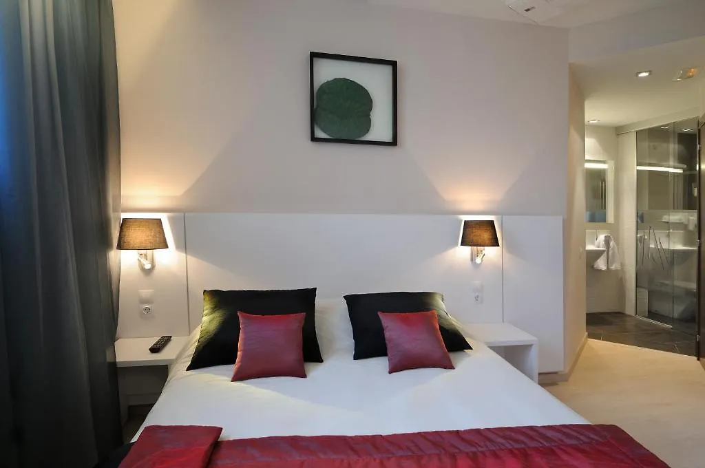 Hostemplo Sagrada Familia Hotel Barcelona 3*,