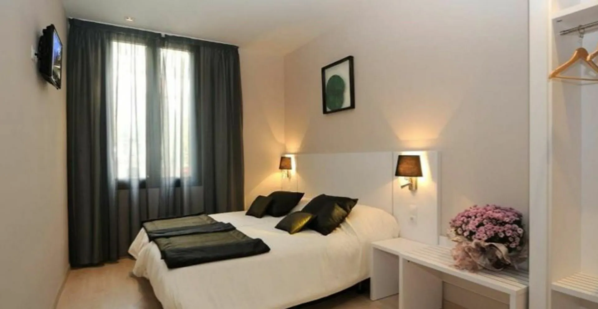 Hostemplo Sagrada Familia Hotel Barcelona Spain